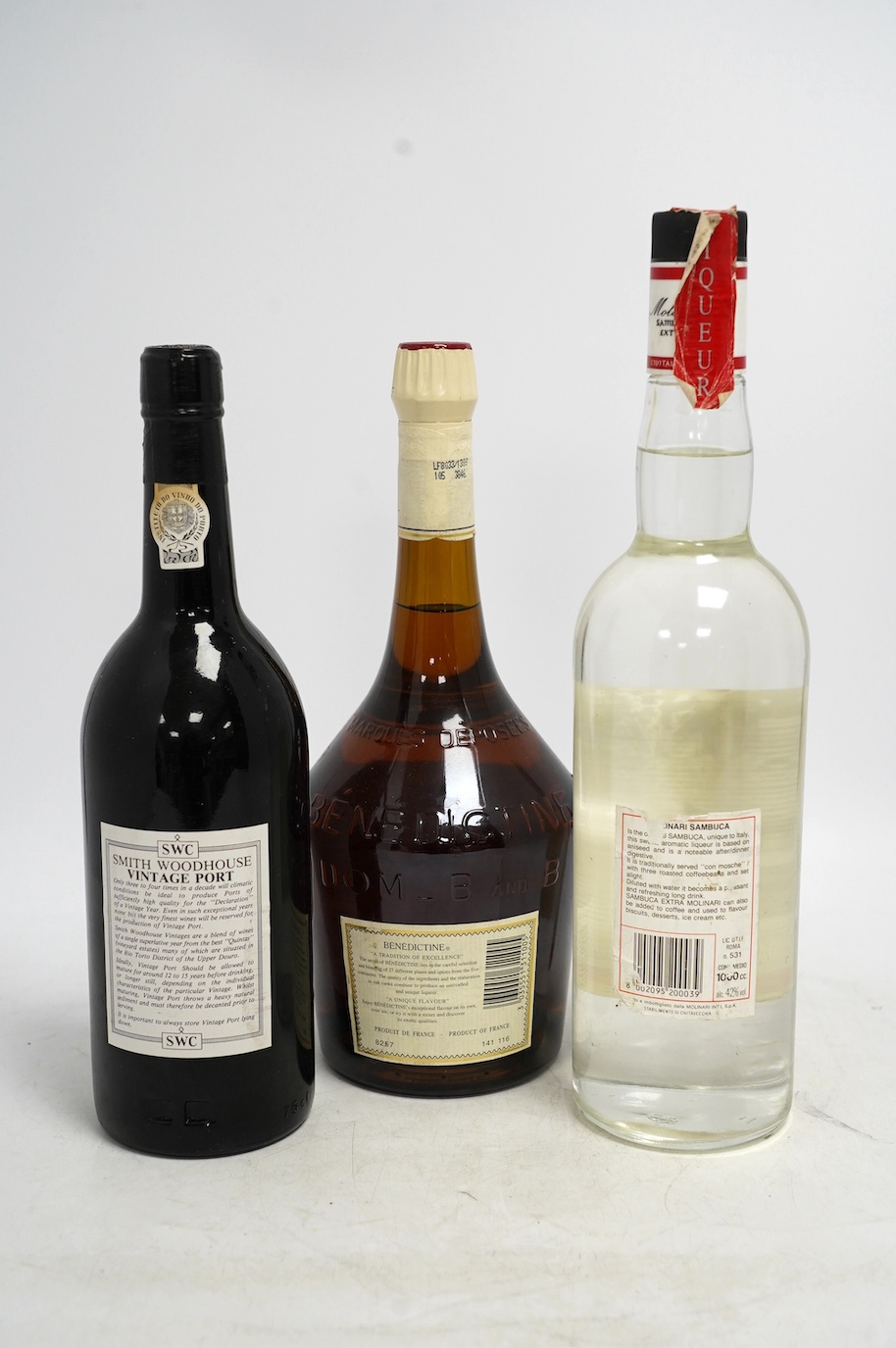 Seventeen bottles of spirits, ales etc. including Johnnie Walker Back Label, Chivas Regal, etc. Condition - fair